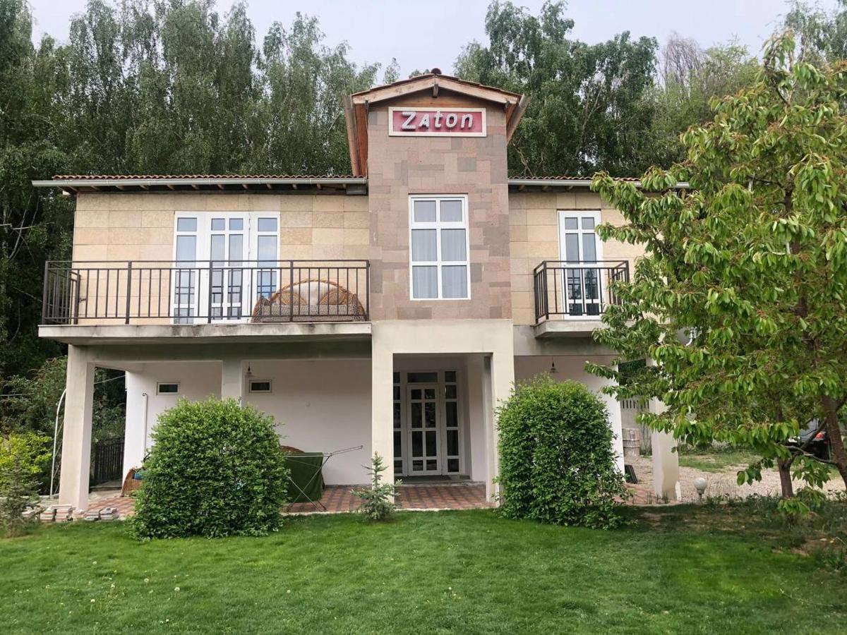 Zaton Guesthouse 촐폰아타 외부 사진